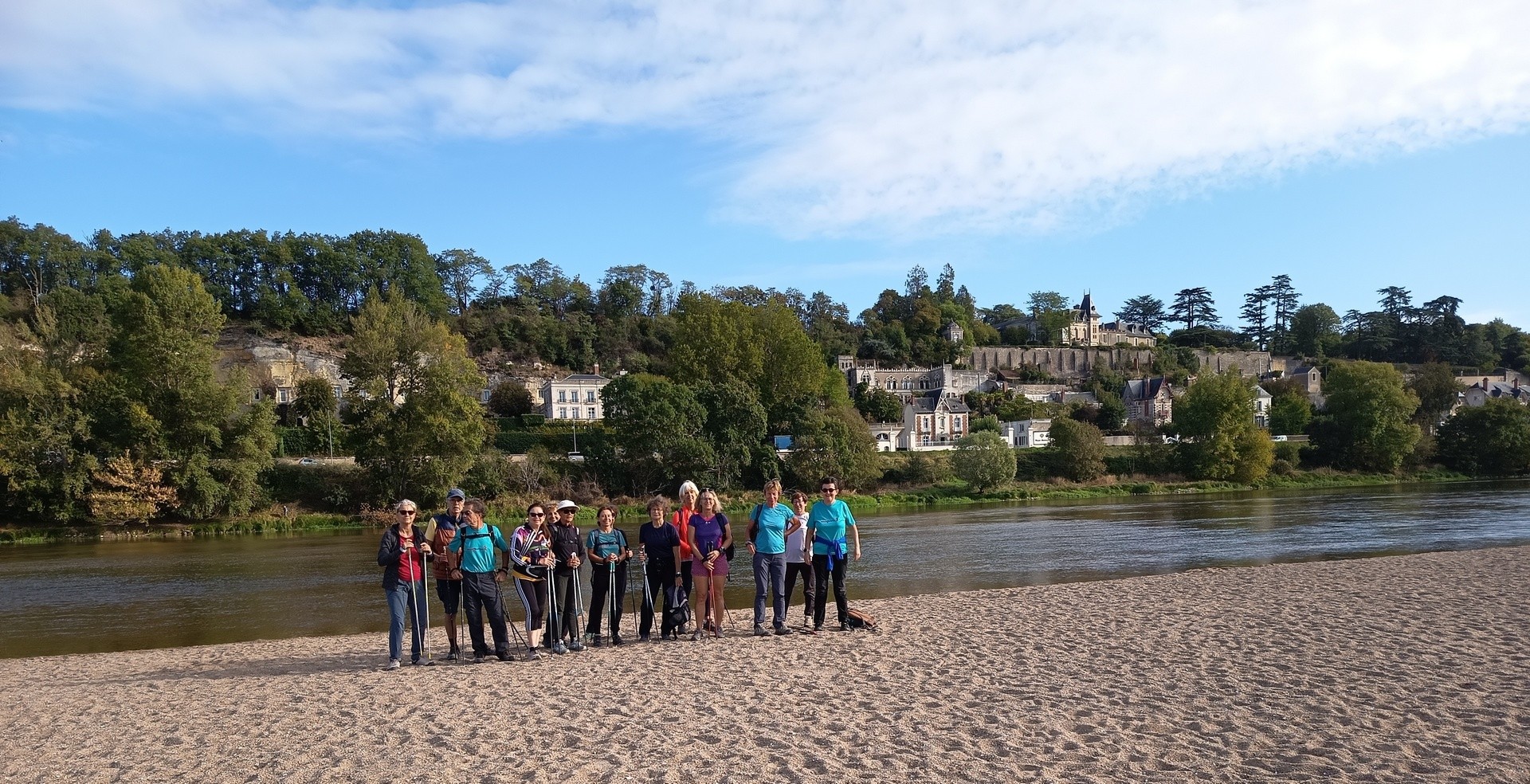 photo de notre groupe en bord de Loire