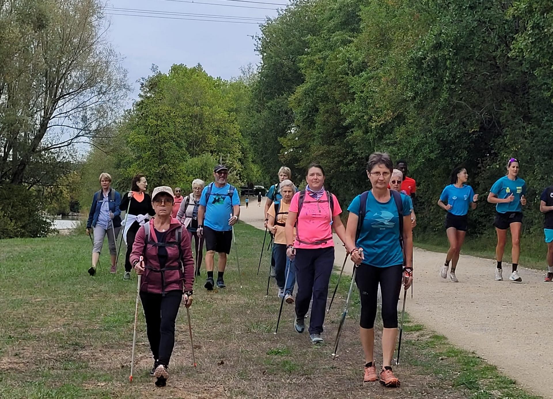 Nous rentrons en faisant le tour du Lac